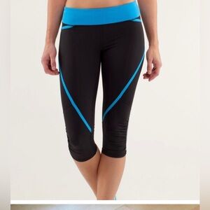Lululemon Run Pace Crop Black/Blue Size 12